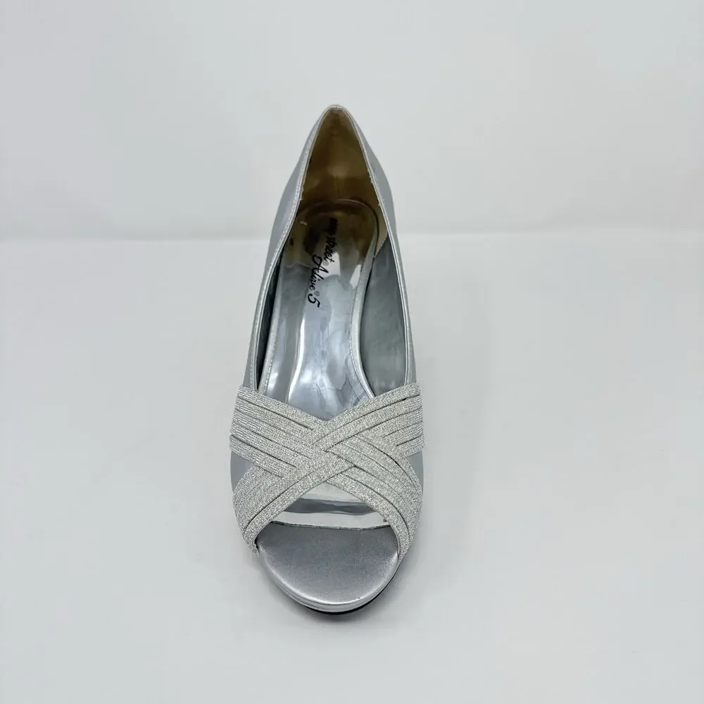 Easy Street Lavish Silver Satin Glitter Peep Toe Heels Women’s 9.5 WW